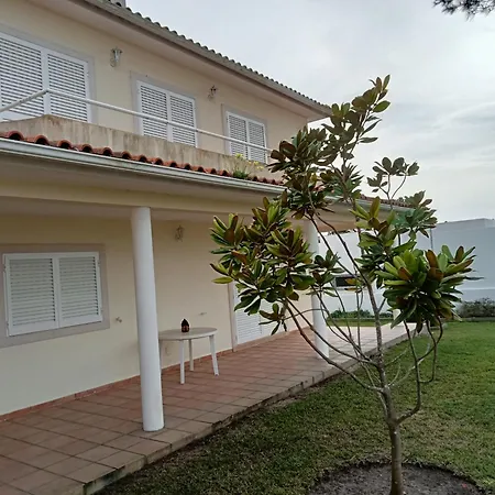 Ferienhaus Moradia Da Bananeira
