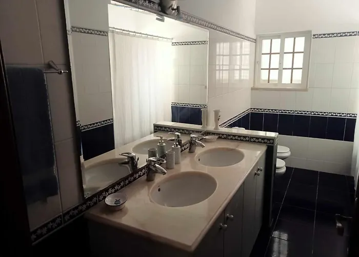 Ferienhaus Moradia Da Bananeira