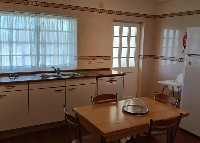 Feriehus Moradia Da Bananeira *